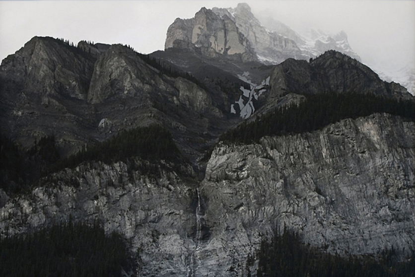 http://uat.mirunadragan.com/files/gimgs/th-12_TheMountainsAreMirrors7.jpg