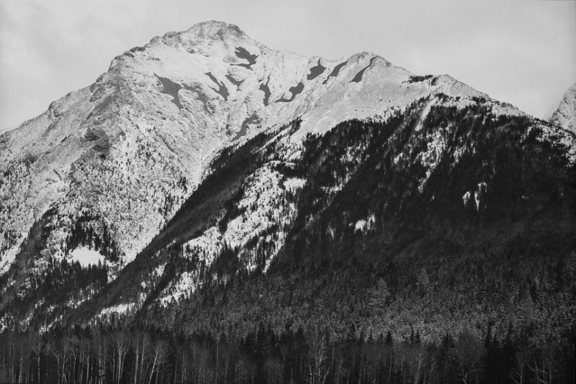 http://uat.mirunadragan.com/files/gimgs/th-12_Dragan10_TheMountainsAreMirrors5-web.jpg